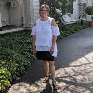 Meet your Posher, Donna